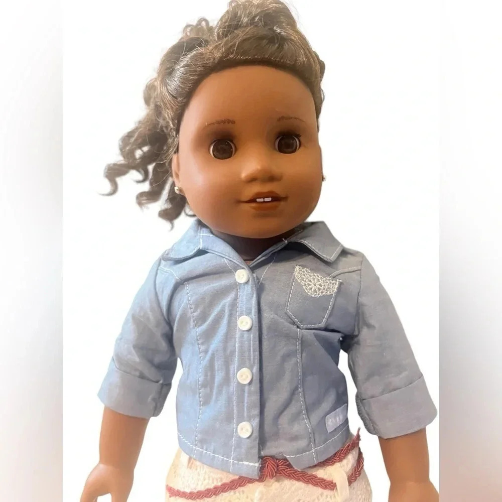 American Girl Doll African American Doll 2017 - Picture 3 of 16